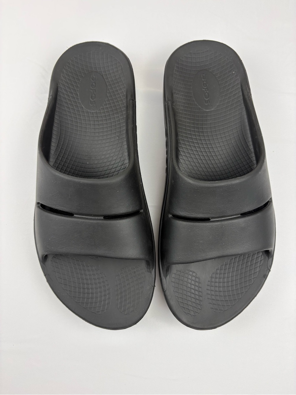 OOFOS Unisex OOAHH Recovery Slide Sandals